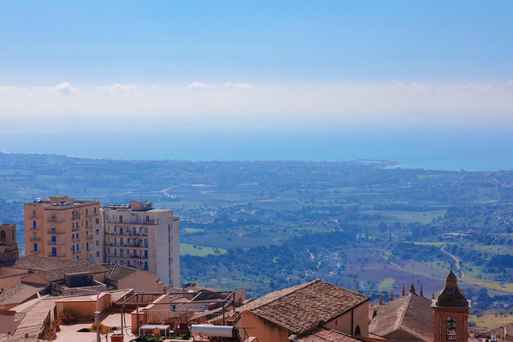 Le Teste Di Moro Al Duomo Agrigente Extérieur photo